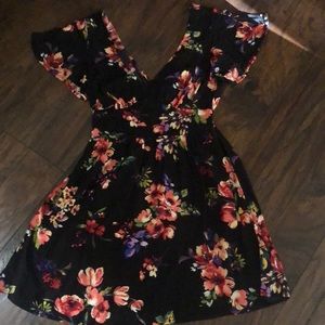 NWT Black Floral Summer Dress S